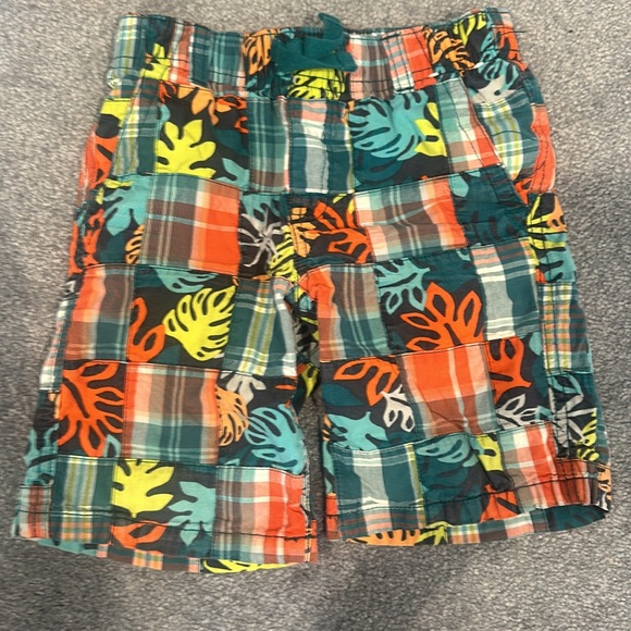 Gymboree 4T drawstring elastic waist shorts. - Picture 4 of 5